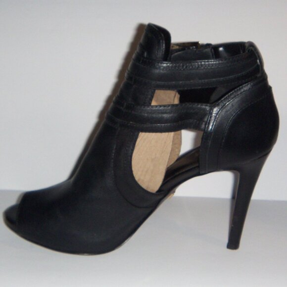 Michael Kors Peep toe Bootie - Picture 3 of 6